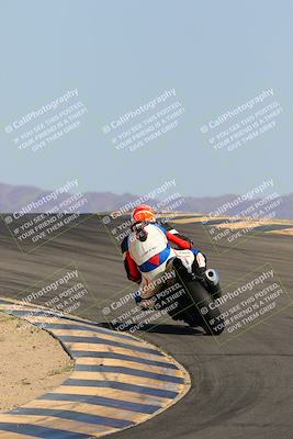 media/May-14-2022-SoCal Trackdays (Sat) [[7b6169074d]]/Turn 10 Backside (9am)/